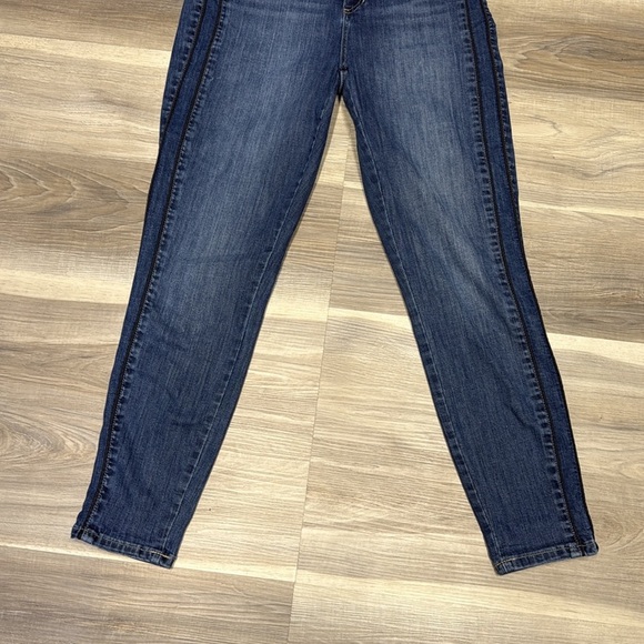 Banana Republic Dark Blue curvy, high-rise, Skinny Jeans size 29 - Picture 3 of 10